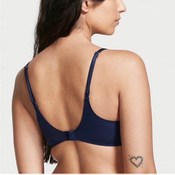 Victoria Secret - LOVE CLOUD
Push-Up Plunge Bra - NEW ST 11200762 - Picture 4 of 5